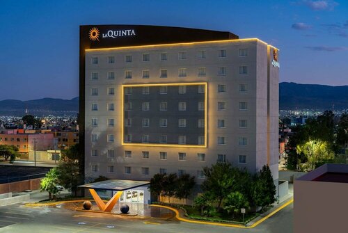 La Quinta Inn & Suites San Luis Potosí, Rezervați Hotel Valles San Luis Potosi