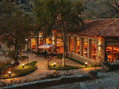 Курорт Vardzia, Забронировать Курортный отель Вардзиа Самцхе-Джавахети