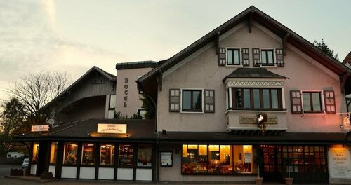Hotel Haus Krone, Забронировать Отель Отели Мозеля - Германии по системе «всё включено», Всё включено