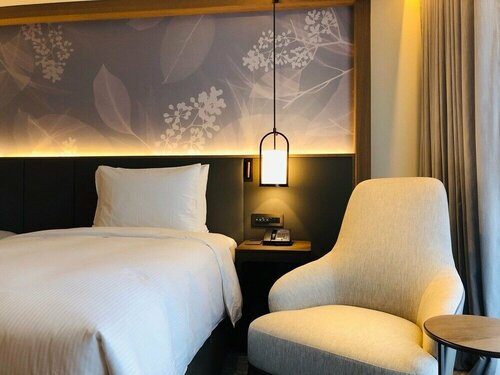 DoubleTree by Hilton Taipei Zhongshan, Забронировать Отель Отели Тайбэй с парковкой, рядом с Q Square, Парковка