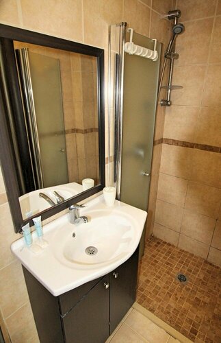Arendalzrail Apartments Rothschild St.33, Забронировать Апартаменты/квартира Бат-Ям Тель-Авивский округ