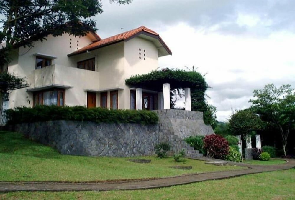 Puri Setiabudhi Residence