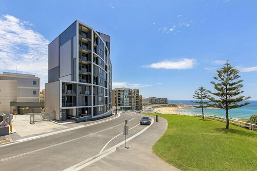 Astra Apartments Newcastle Beach, Забронировать Апартаменты/квартира Отели Ньюкастл с парковкой, Парковка