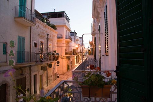 Old Town house Polignano a Mare, Забронировать Отель Полиньяно-а-Маре Bari Province
