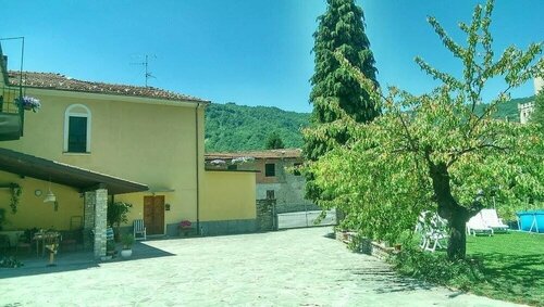 B & B Abbadia, Забронировать Отель «постель и завтрак» Монезильо Ланге