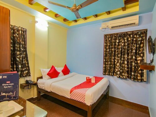 OYO 10711 Hotel NSNR Residency, Забронировать Отель Отели Вишакхапатнам с бассейном, Бассейн