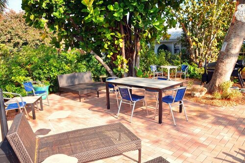 Lido Islander Inn, Забронировать Мини-отель Мотели Sarasota Area, Мотель