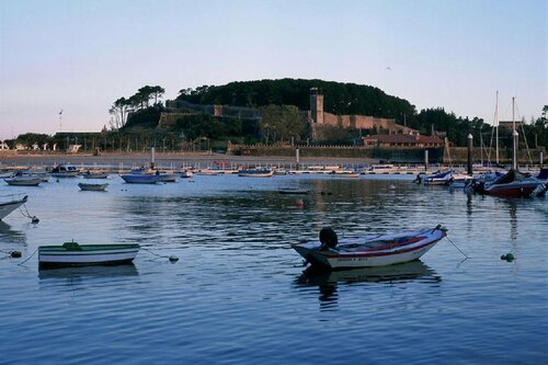 Parador de Baiona, Rezerwuj Hotel Hotele w Galicja z parkingiem, Parking
