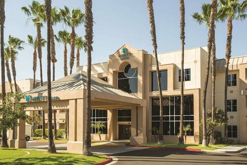 Hyatt House Cypress / Anaheim, Забронировать Отель Отели Сайпресса 3 звезды, 3*