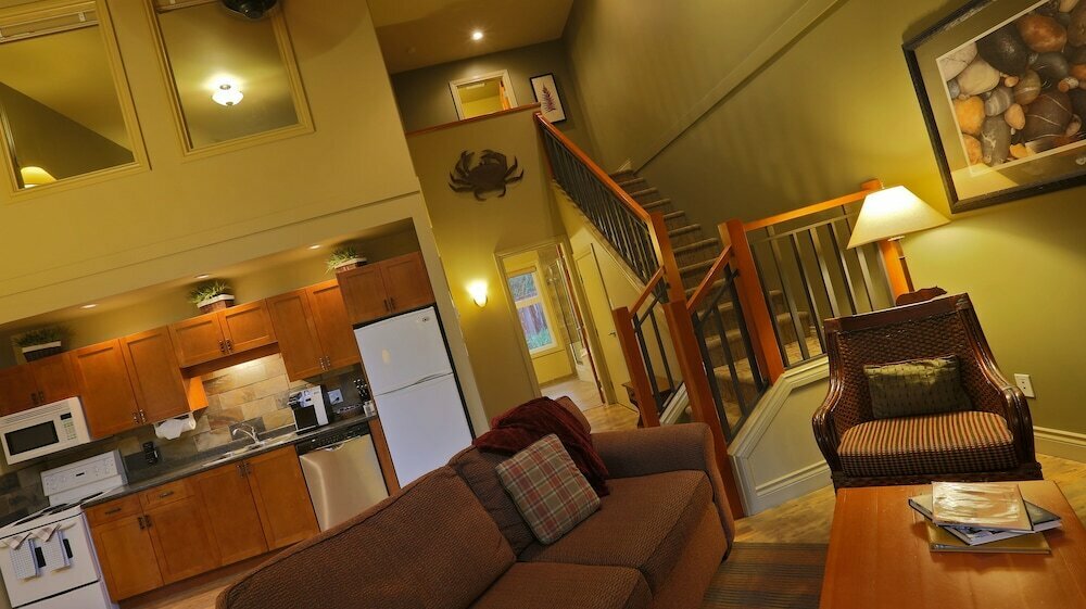 Long Beach Lodge Resort