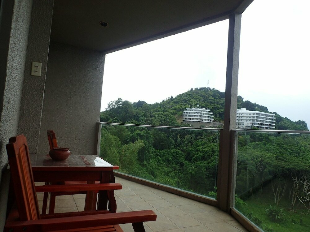 Cliffside View Hotel