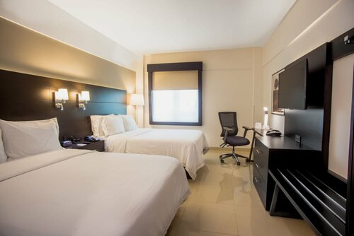 Holiday Inn Express Tapachula, Book Hotel Tapachula hoteller med pool, Swimmingpool