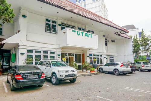 Urbanview Hotel Utari, Забронировать Отель Недорогие отели Бандунга, рядом с Здание голландской администрации Гедунг Сате, недорого