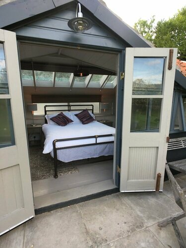 The Old Greenhouse, Book Lejlighed Bath 