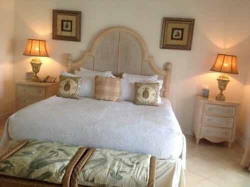 Holiday Home at 163 Port St Charles, Reserva ahora Villa Cabañas en Saint Peter, Cabaña