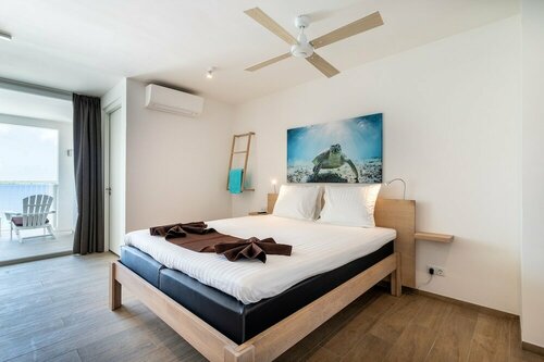 Chogogo Dive & Beach Resort Bonaire, Забронировать Курортный отель Кралендейк Бонэйр