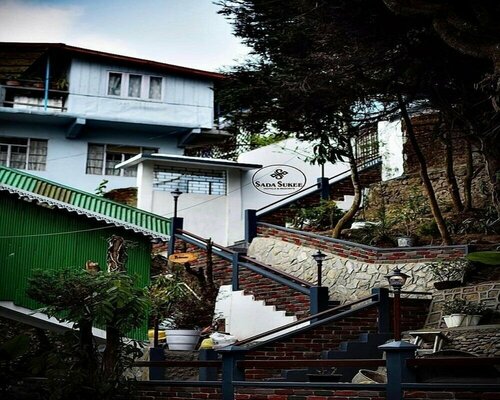 Resort Sherpa International Heritage, Забронировать Курортный отель Курортные отели Дарджилинг, Курортный отель