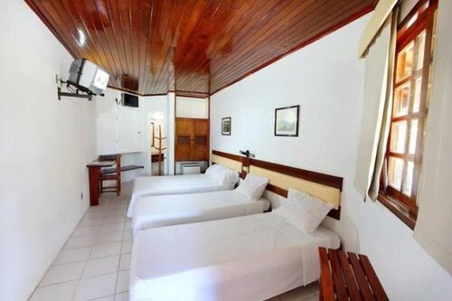 Abrolhos Praia Hotel, Забронировать Отель Отели штата Баия с бассейном, Бассейн