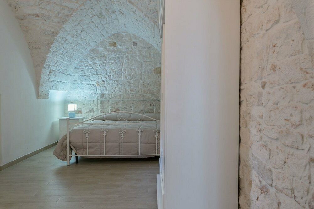 La Bianca Suite