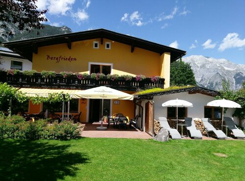 Bergfrieden Leutasch/Seefeld, Забронировать Гостевой дом Лойташ Зеефельд