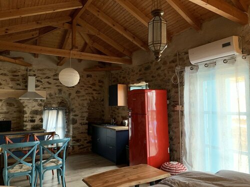 Nomitsi Traditional House, Забронировать Дом для отпуска Отели Koúmani с парковкой, Парковка