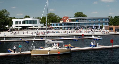 Parkhotel Senftenberg, Book Hotel Hoteller i Sachsen med parkering, Parkering