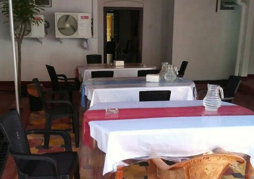 Colonial Inn, Забронировать Отель Отели Округа Галле с парковкой, Парковка