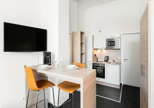 La serviced apartments