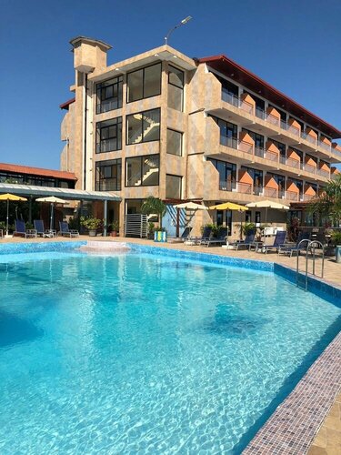Hôtel Petit Bateau, Book Hotel Business Hotels in Conakry, 4* 5*