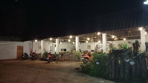 Vijitporn House Hotel, Забронировать Отель Отели Мэхонгсон с парковкой, Парковка
