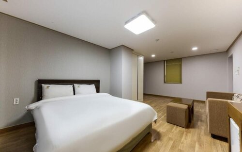 Mud Beach Hotel, Забронировать Отель Гонам провинция Чхунчхон-Намдо