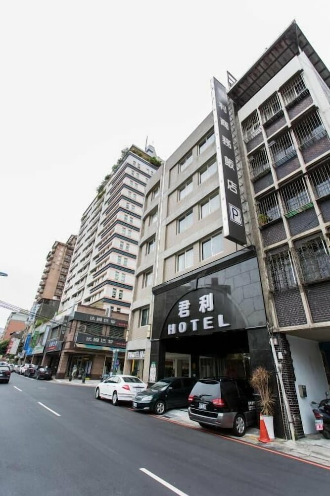 Junli Hotel