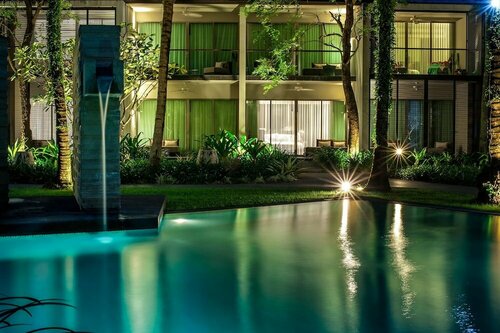 Twinpalms Surin Beach Phuket, Забронировать Курортный отель Отели Сурин-Бич с завтраком, рядом с Торговый центр Plaza Surin, Завтраки