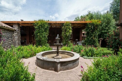 House in Sacred Valley, Забронировать Отель Отели Урубамба с парковкой, Парковка