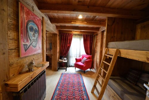 Chalet des Artistes, Забронировать Шале Отели Валле д'аосты с парковкой, Парковка