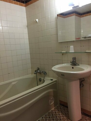 King Lo Tung Hotel, Book Hotel Hoteller i Luodong med parkering, Parkering