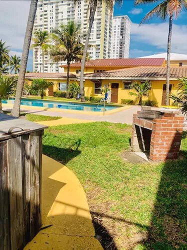 Ebb Tide Resort Oceanfront, Book Hotel Pompano Beach Broward County