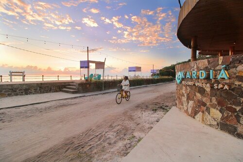 Kardia Resort Gili Trawangan A Pramana Experience, Забронировать Курортный отель Гили Траванган острова Гили