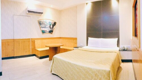 Feng Qing Motel, Брондау Мотель Pingtung Taiwan