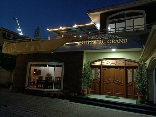 Hotel Gulberg Grand, Reservar Hotel Hotéis em Gulberg com pequeno-almoço, Café da manhã