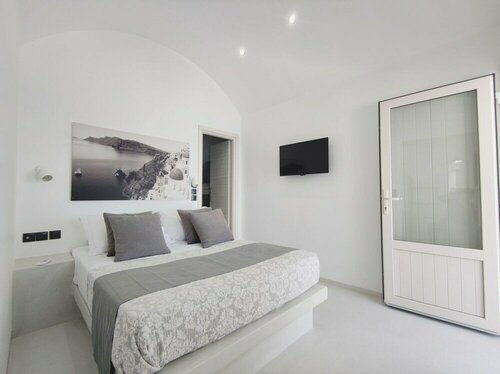 Fira Cave Suites, Забронировать Отель Тира Santorini Caldera