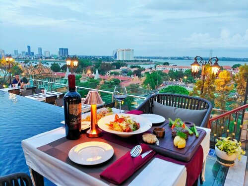 Le Botum Hotel, Забронировать Отель Отели Муниципалитета Пномпеня 3 звезды, 3*