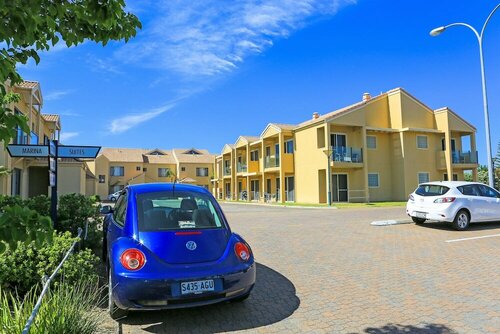 Marina Hotel, Забронировать Отель Порт-Линкольн Южная Австралия