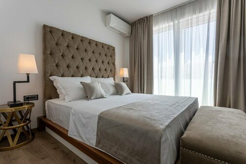Hotel & Resort Isola, Boek Resort Hotels in Kvarner Islands met zwembad, Zwembad