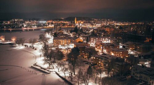 Sokos Hotel Seurahuone, Book Hotel Hoteller i Northern Savonia med parkering, Parkering
