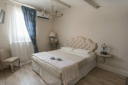 Pistoia Luxury Suite, Book Pension Hoteller i Pistoia med parkering, Parkering