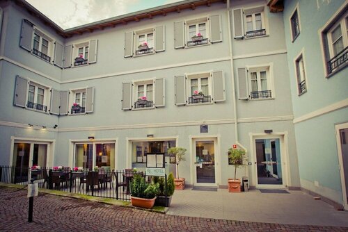 Hotel Lago di Como, Забронировать Отель Отели Колико с завтраком, Завтраки