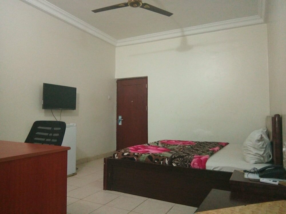 The Cullen Hotels