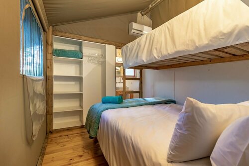 AfriCamps at Doolhof- Glamping, Забронировать Кемпинг Парл Парл
