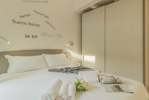 Pretty Home, Book Lejlighed Varenna Como
